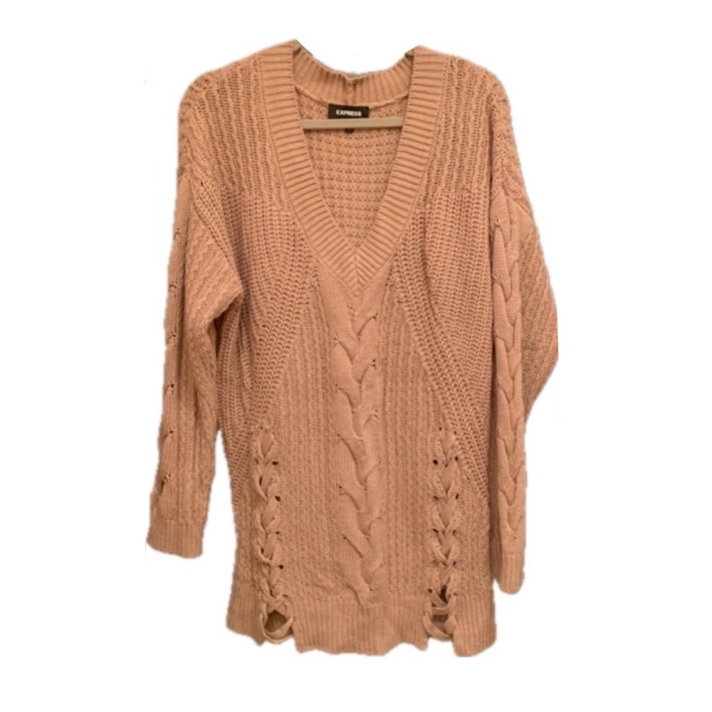 🔴{EXPRESS} Pink Sweater - Picture 1 of 10